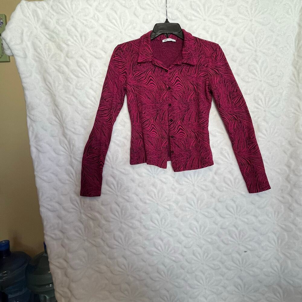 Zara pink zebra print button front blouse cropped extra long sleeves size small - Picture 2 of 7